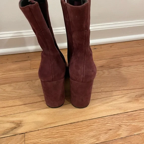 Kendall & Kylie Leather Booties - Picture 2 of 6